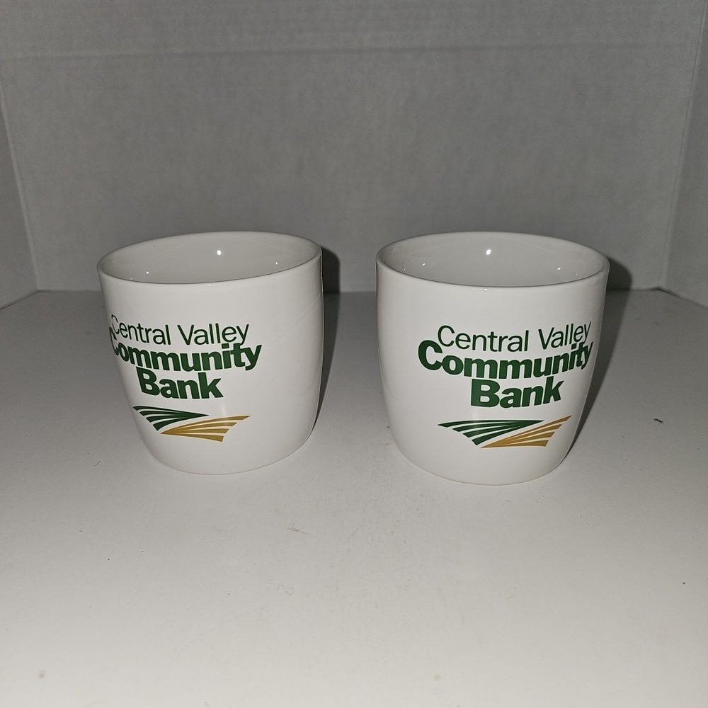 Central valley community bank mug lot of 2‎